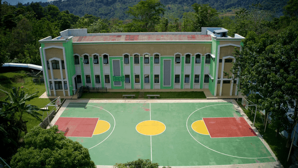 gedung asrama pesantren islam internasional al andalus